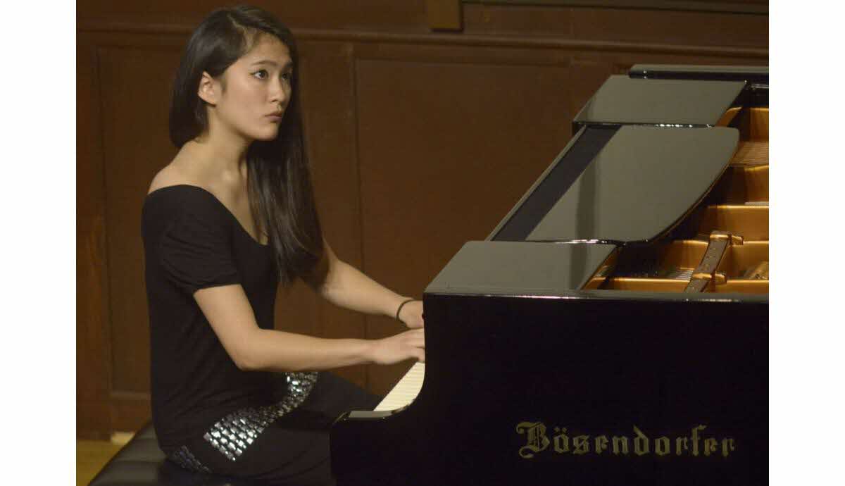 Matin classique: Delphine Co, piano solo