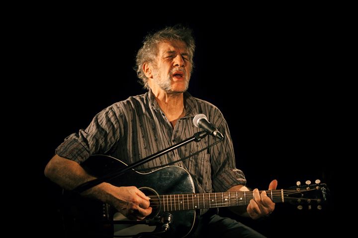 Sarclo chante pour Poussin